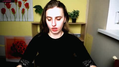Mariia online show from March 8, 2025, 12:52 pm