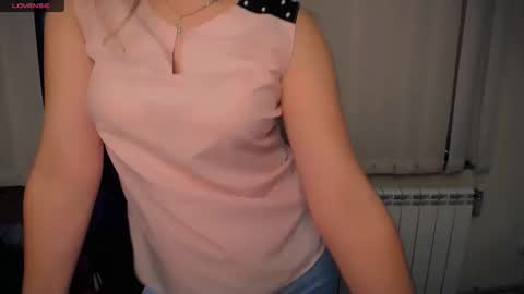 Mariia online show from September 12, 2025, 1:00 pm