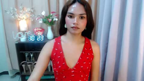 Snapshot of mariatransgracia chatting on September 17, 2025, 7:43 am Maria online show from September 17, 2025, 7:43 am