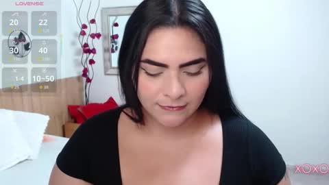 mariavex online show from April 24, 2026, 9:17 pm