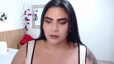 mariavex online show from April 26, 2026, 8:50 pm