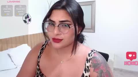 mariavex online show from May 15, 2026, 11:34 pm