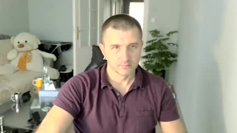 maribor5879 online show from February 26, 2025, 1:08 pm