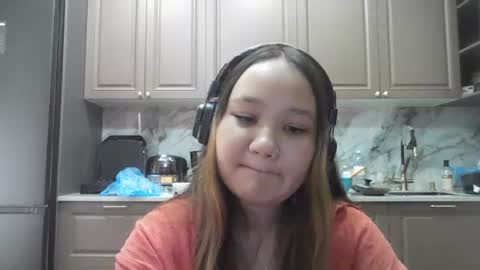 Snapshot of maricelaroese chatting on July 20, 2026, 6:17 am Vivi online show from July 20, 2026, 6:17 am