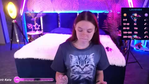 Snapshot of marich_ka chatting on September 16, 2025, 6:14 am MaRich Ka online show from September 16, 2025, 6:14 am