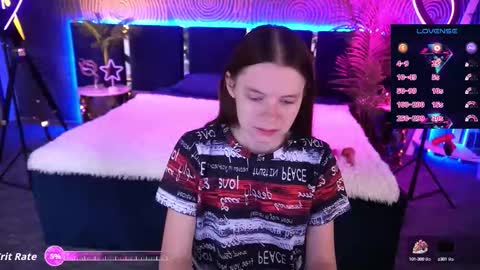 Snapshot of marich_ka chatting on September 17, 2025, 5:53 am MaRich Ka online show from September 17, 2025, 5:53 am