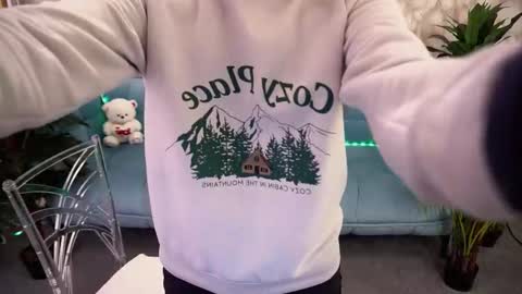 Snapshot of marich_ka chatting on October 3, 2025, 6:21 am MaRich Ka online show from October 3, 2025, 6:21 am