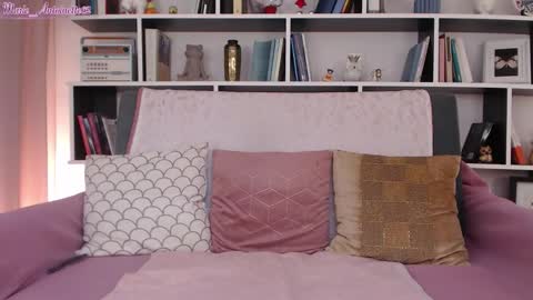 Snapshot of marie_antoinette62 chatting on October 26, 2025, 6:30 am Maria online show from October 26, 2025, 6:30 am