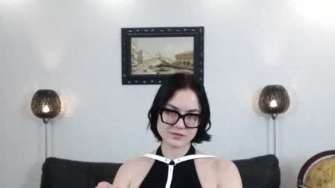 Snapshot of marie_fitch chatting on December 2, 2025, 11:11 pm Marie Fitch online show from December 2, 2025, 11:11 pm