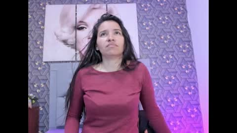 Marie online show from September 10, 2025, 2:06 pm