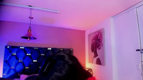 Marie online show from May 14, 2026, 4:08 am