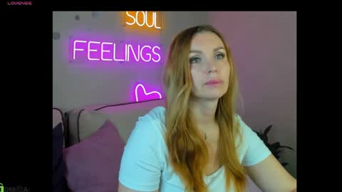 marie_hayes online show from May 9, 2026, 1:22 am