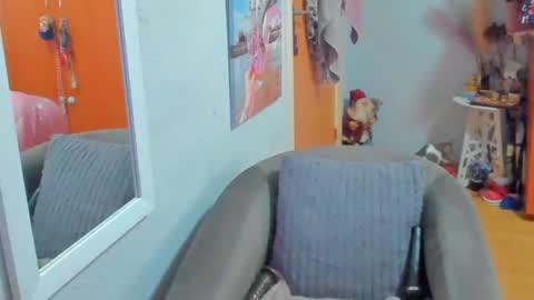 Marie   online show from January 7, 2025, 9:50 am