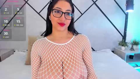 M A R I E online show from March 6, 2025, 11:58 am