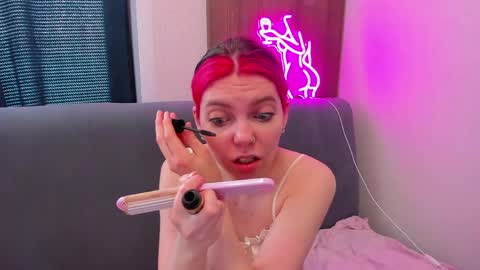 Marie 3 online show from April 16, 2026, 6:58 am