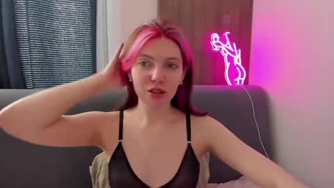 Marie 3 online show from April 20, 2026, 6:38 am