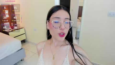 MARIE  online show from January 14, 2026, 12:44 pm