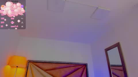 Mariee online show from March 16, 2026, 5:44 am