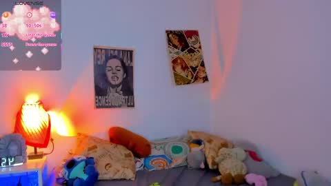 Mariee online show from May 7, 2026, 9:53 pm