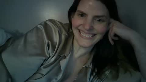 Mariejojo online show from March 4, 2025, 5:56 pm