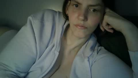 Mariejojo online show from October 19, 2025, 3:12 pm