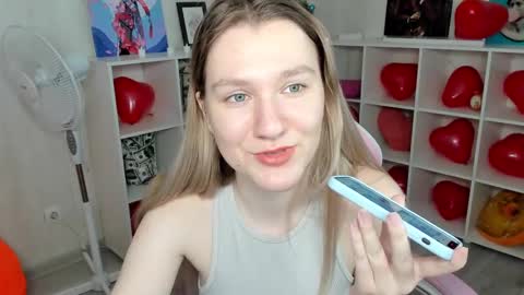 Snapshot of mariel_brown chatting on February 12, 2025, 1:59 pm mariel_brown online show from February 12, 2025, 1:59 pm