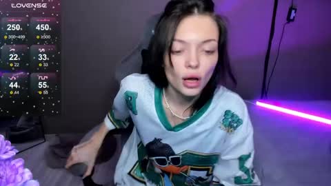 Maria  online show from April 4, 2026, 4:15 pm