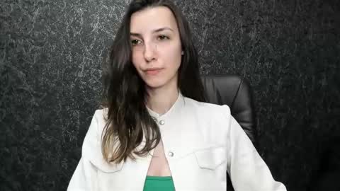 Snapshot of marielleanker chatting on October 13, 2025, 4:51 pm marielleanker online show from October 13, 2025, 4:51 pm