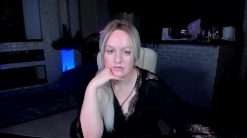 Snapshot of mariemlui chatting on September 16, 2025, 6:03 am mariemlui online show from September 16, 2025, 6:03 am