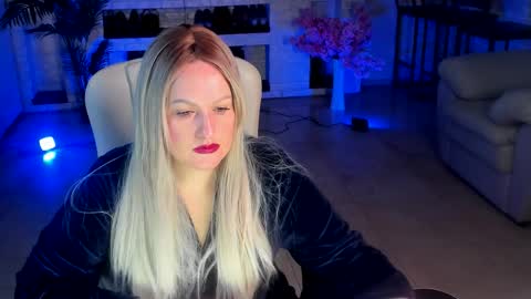 Snapshot of mariemlui chatting on October 14, 2025, 10:16 am mariemlui online show from October 14, 2025, 10:16 am