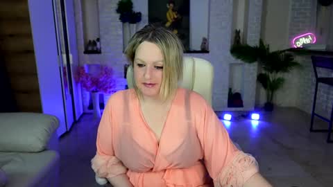 Snapshot of mariemlui chatting on April 16, 2026, 3:24 pm mariemlui online show from April 16, 2026, 3:24 pm