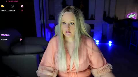 Snapshot of mariemlui chatting on May 10, 2026, 2:00 pm mariemlui online show from May 10, 2026, 2:00 pm