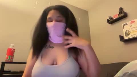 Marie Tanner online show from June 22, 2026, 3:47 am