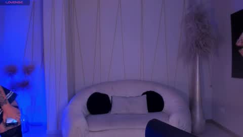 Snapshot of mariewalker_ chatting on September 13, 2025, 10:20 pm Marie online show from September 13, 2025, 10:20 pm