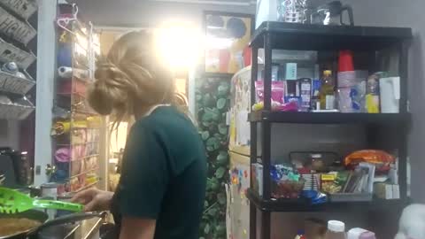 Snapshot of mariewaters chatting on December 29, 2024, 3:44 am Marie Ann Waters online show from December 29, 2024, 3:44 am