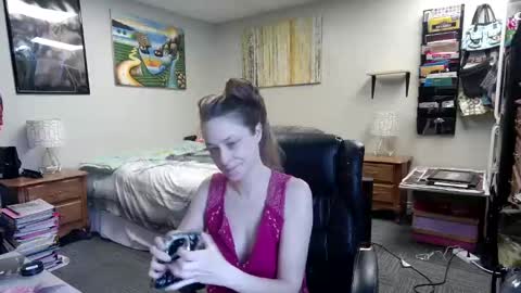 Snapshot of mariewaters chatting on February 28, 2025, 7:56 pm Marie Ann Waters online show from February 28, 2025, 7:56 pm