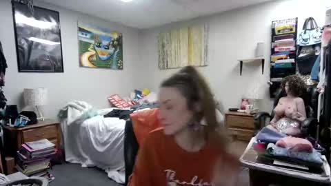 Snapshot of mariewaters chatting on March 4, 2025, 4:27 am Marie Ann Waters online show from March 4, 2025, 4:27 am