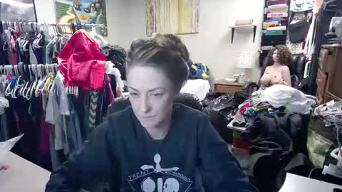 Snapshot of mariewaters chatting on March 10, 2025, 4:28 am Marie Ann Waters online show from March 10, 2025, 4:28 am