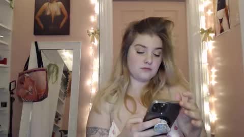 marigoldrue online show from January 9, 2026, 10:33 pm