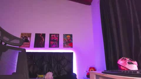 Snapshot of mariiana_hasper chatting on October 31, 2025, 5:41 am Mariana Hasper online show from October 31, 2025, 5:41 am