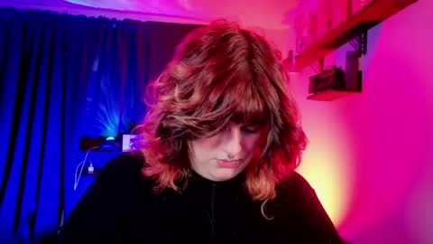 Snapshot of mariiana_velezz chatting on May 8, 2026, 10:53 am mariiana_velezz online show from May 8, 2026, 10:53 am