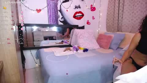 Marillyn  online show from February 13, 2025, 9:51 am
