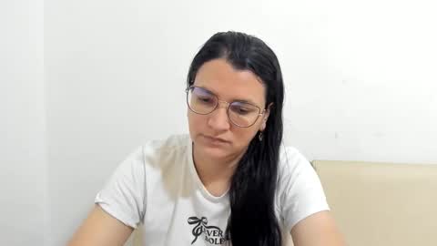 Snapshot of marilyn_garcia chatting on February 13, 2026, 1:18 pm MARILYN SEXY online show from February 13, 2026, 1:18 pm