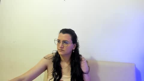 Snapshot of marilyn_garcia chatting on February 23, 2026, 3:42 pm MARILYN SEXY online show from February 23, 2026, 3:42 pm