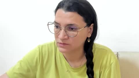 Snapshot of marilyn_garcia chatting on March 3, 2026, 3:07 pm MARILYN SEXY online show from March 3, 2026, 3:07 pm