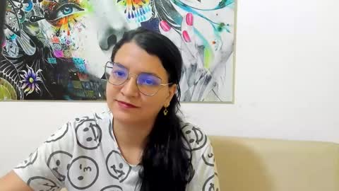 Snapshot of marilyn_garcia chatting on March 20, 2026, 1:27 pm MARILYN SEXY online show from March 20, 2026, 1:27 pm