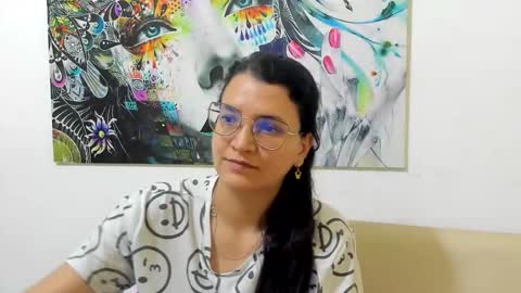 Snapshot of marilyn_garcia chatting on March 21, 2026, 2:16 am MARILYN SEXY online show from March 21, 2026, 2:16 am