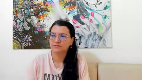 Snapshot of marilyn_garcia chatting on March 21, 2026, 4:54 pm MARILYN SEXY online show from March 21, 2026, 4:54 pm