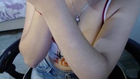 Snapshot of marilyn_lil chatting on February 21, 2025, 5:13 am Marilyn online show from February 21, 2025, 5:13 am