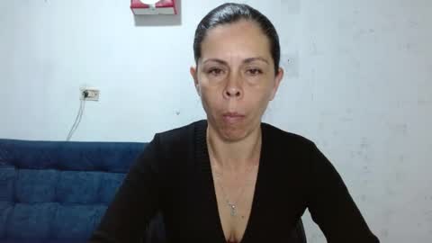 Snapshot of marilyn_xxxx chatting on August 6, 2026, 6:43 pm Marilyn online show from August 6, 2026, 6:43 pm